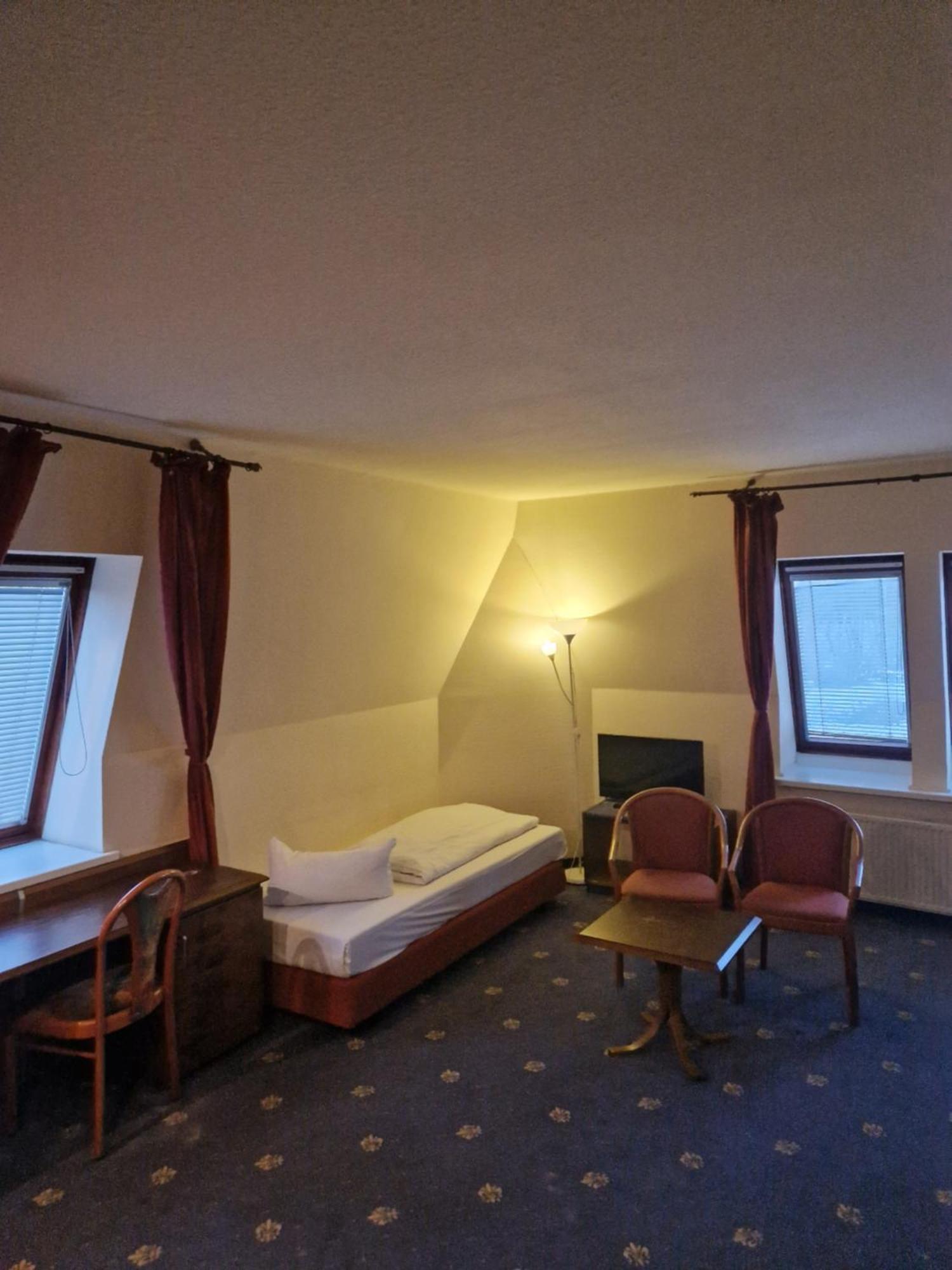 Itm Entree Glinde Restaurant & Tagungshotel Exteriör bild